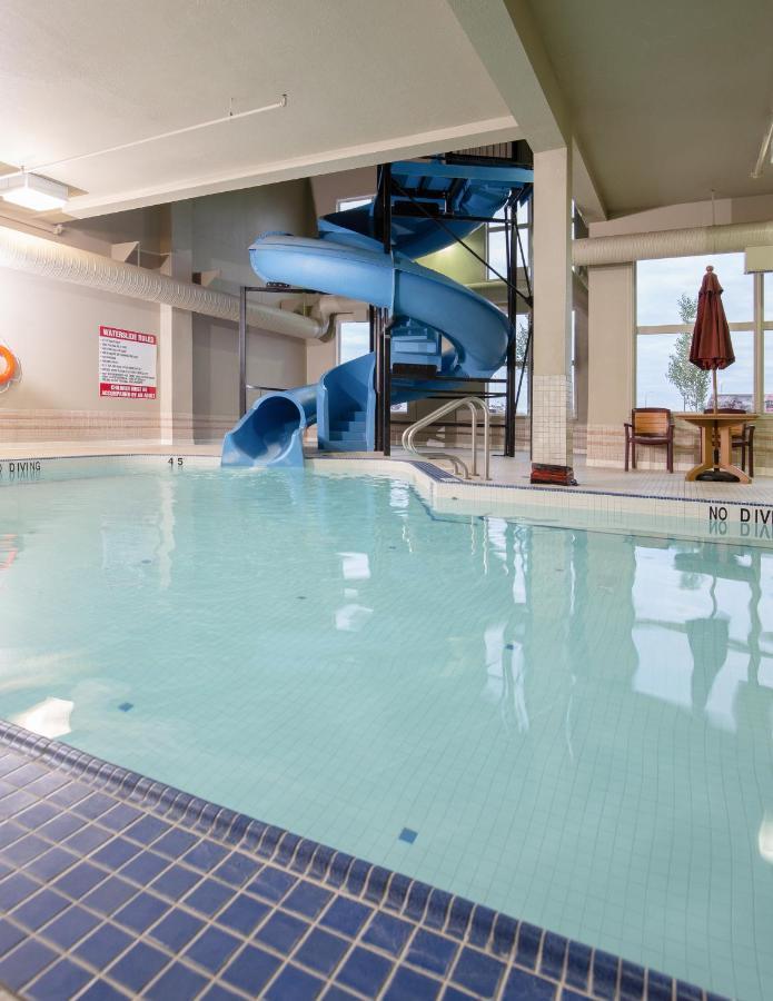 Pomeroy Hotel Fort St. John Εξωτερικό φωτογραφία