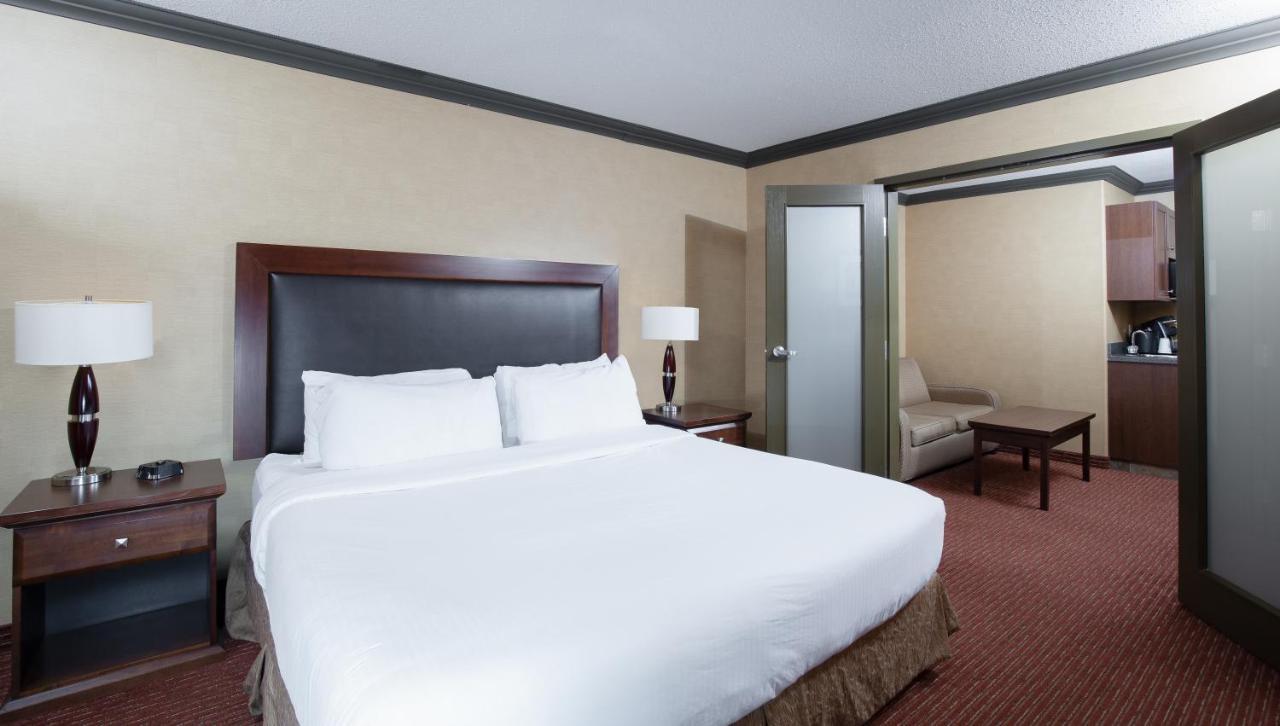 Pomeroy Hotel Fort St. John Εξωτερικό φωτογραφία