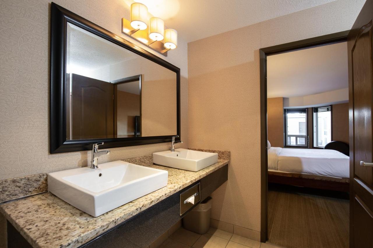 Pomeroy Hotel Fort St. John Εξωτερικό φωτογραφία